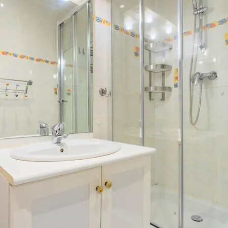 Appartement Center With Lots Of Charm *